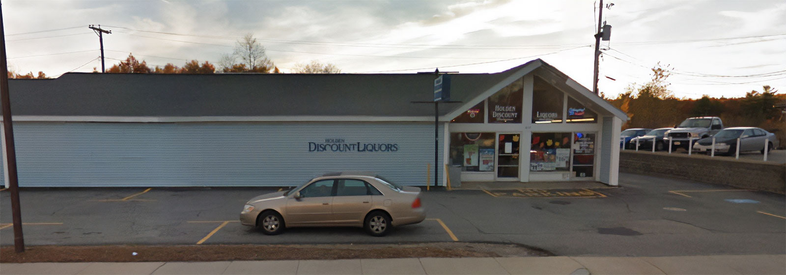 Holden Discount Liquors